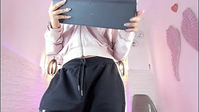 mia six66 online show from 2, 2, 2025