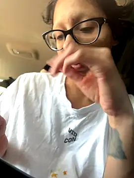 myloveforyouu online show from 28, 9, 2025