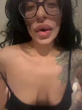 myloveforyouu online show from 26, 11, 2025