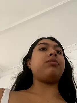 SweetLatiin  online show from 30, 11, 2025