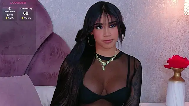 Snapshot of Salome_Diaz_ chatting on 15, 5, 2026 Salome Diaz online show from 15, 5, 2026