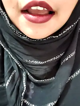 Snapshot of Indian-Nazia chatting on 5, 11, 2025 Indian-Nazia online show from 5, 11, 2025