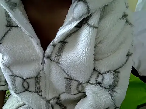 Snapshot of prettylacey3 chatting on 25, 7, 2026 prettylacey3 online show from 25, 7, 2026
