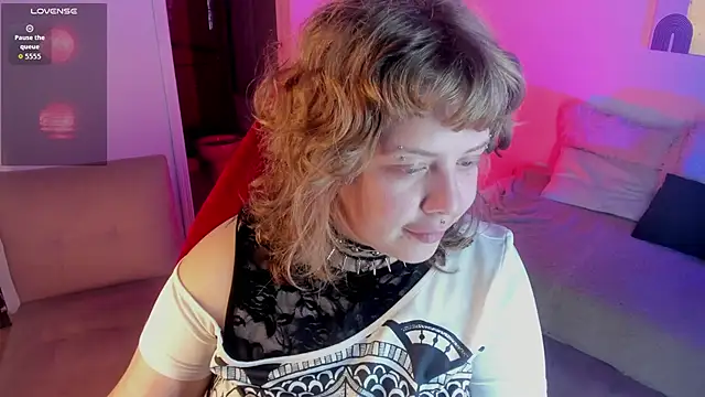 Sabrina scarlett online show from 1, 10, 2025