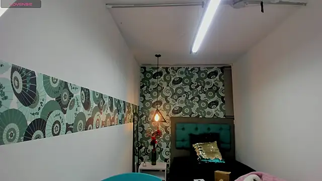 ArielleJones online show from 29, 12, 2024