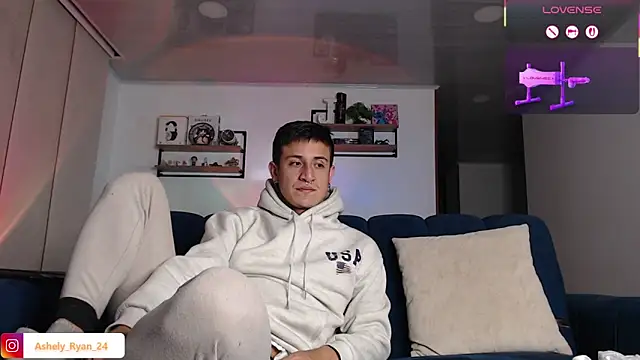 ashely ryan24 online show from 24, 2, 2026