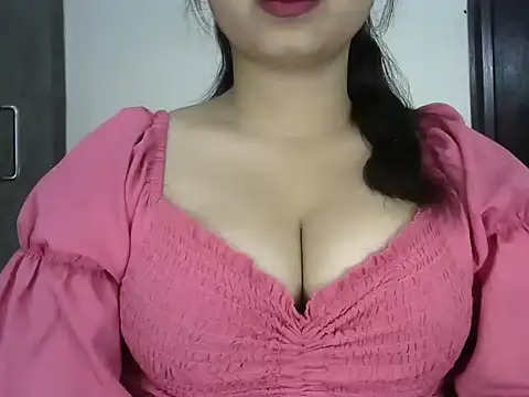 HOT-LOVELY online show from 7, 2, 2025