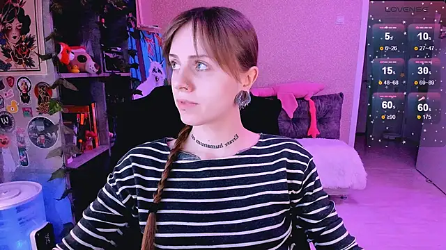 NaniMoore online show from 23, 2, 2025