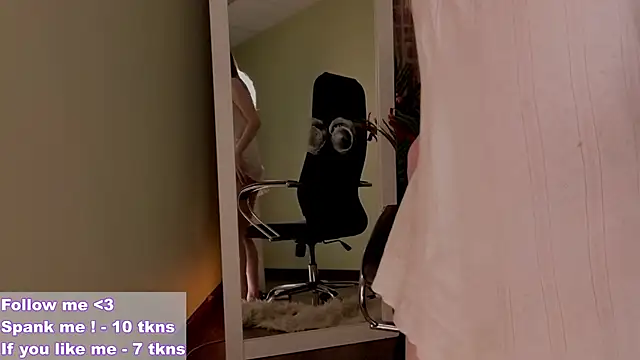 VioletMills online show from 26, 12, 2024