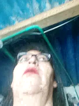 clarita 01 online show from 27, 2, 2026