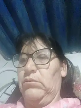 Snapshot of clarita_01 chatting on 23, 7, 2026 clarita 01 online show from 23, 7, 2026