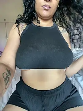 Snapshot of Indianbutter11 chatting on 27, 2, 2025 Indianbutter11 online show from 27, 2, 2025