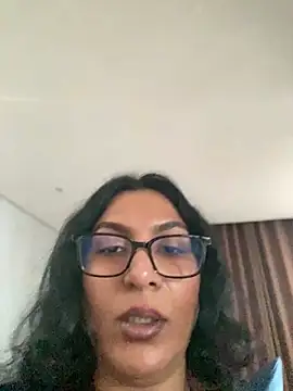 Indianbutter11 online show from 8, 11, 2025