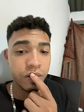 Danna sxy online show from 28, 4, 2026