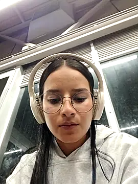  vaness online show from 14, 4, 2026