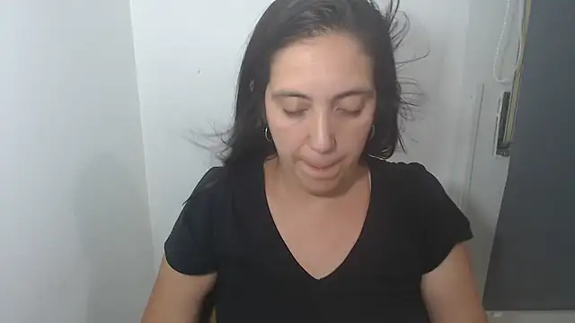 Snapshot of lulitasexy chatting on 9, 2, 2025 lulitasexy online show from 9, 2, 2025