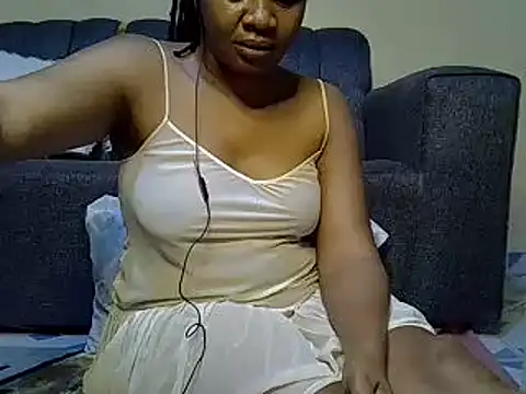 Sexy Kezzy online show from 6, 3, 2026