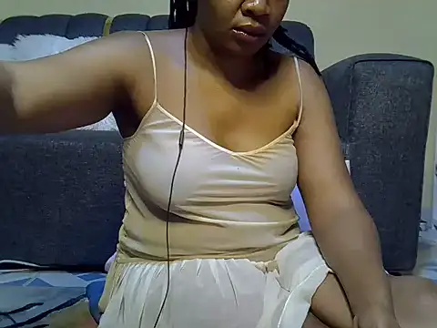Snapshot of Sexy_Kezzy chatting on 8, 6, 2026 Sexy Kezzy online show from 8, 6, 2026