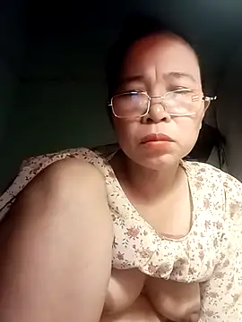 Sexy-asslove90 online show from 9, 9, 2025