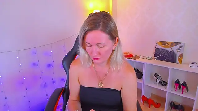 AriFleow online show from 23, 9, 2025