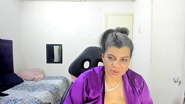 vikyadams online show from 22, 10, 2025