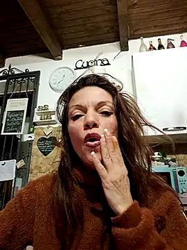 vampvanna23 online show from 16, 12, 2025