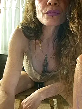 Snapshot of vampvanna23 chatting on 27, 5, 2026 vampvanna23 online show from 27, 5, 2026