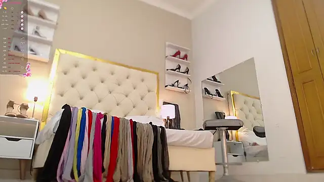 Sara Gomez online show from 9, 9, 2025