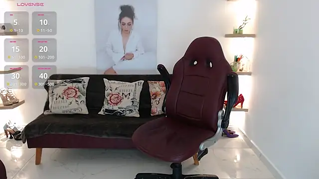 zehra sanem online show from 15, 4, 2026