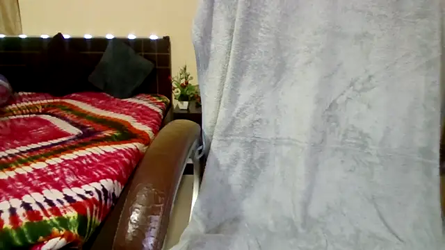 Snapshot of Queenhimanshi chatting on 5, 2, 2026 Queenhimanshi online show from 5, 2, 2026