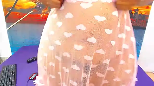 Snapshot of Brookylynbrownxx chatting on 5, 6, 2026 Brookylynbrownxx online show from 5, 6, 2026