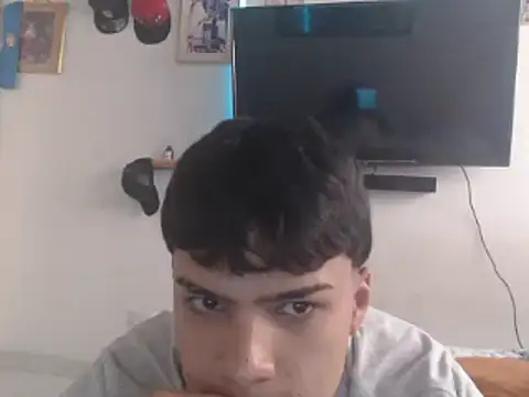 Snapshot of masterdaniel88 chatting on 18, 3, 2025 masterdaniel88 online show from 18, 3, 2025