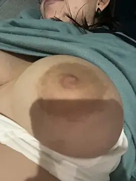 VioletPearson online show from 20, 11, 2025