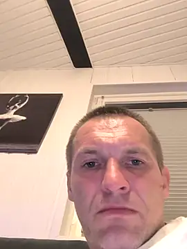 AttractiveSilk5 online show from 3, 4, 2026