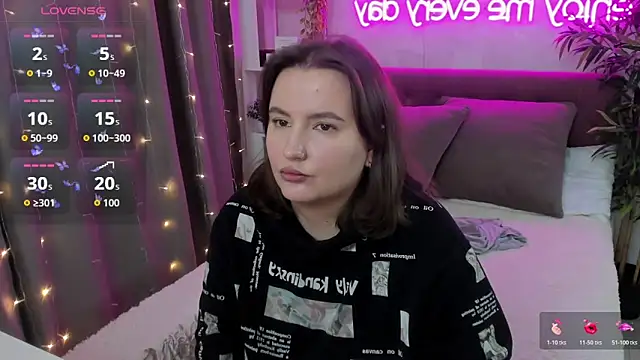 FeralPeach online show from 7, 11, 2025