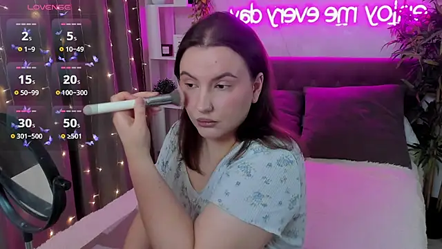 FeralPeach online show from 24, 4, 2026