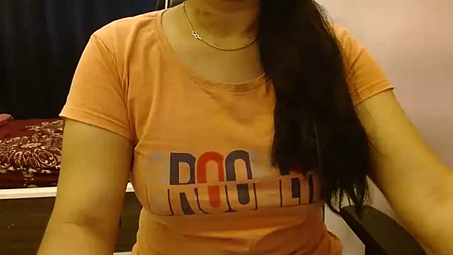 Snapshot of priya__81 chatting on 17, 1, 2025 priya 81 online show from 17, 1, 2025