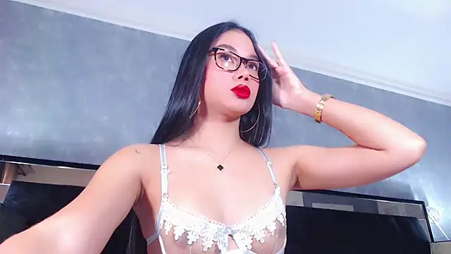 JasmineMoore online show from 18, 2, 2025