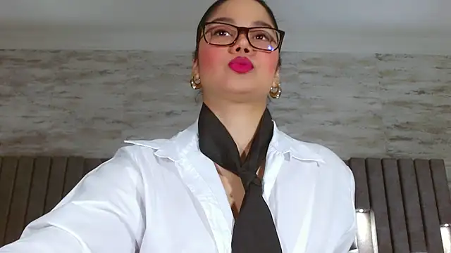 JasmineMoore online show from 12, 11, 2025