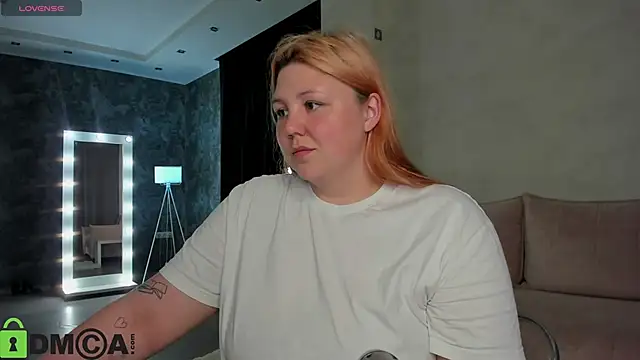 Ruth Oliver online show from 28, 9, 2025