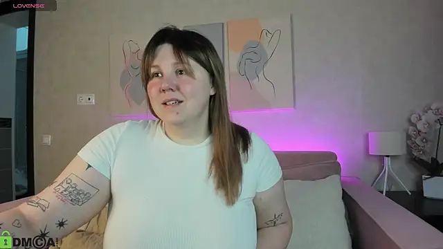 Ruth Oliver online show from 7, 4, 2026