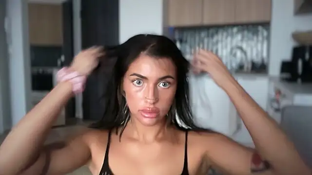 Marakuia054 online show from 8, 11, 2025