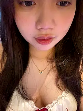 Hotellinh12 online show from 2, 10, 2025