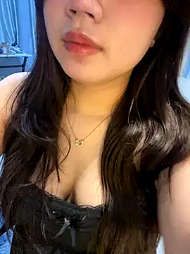 Hotellinh12 online show from 13, 10, 2025