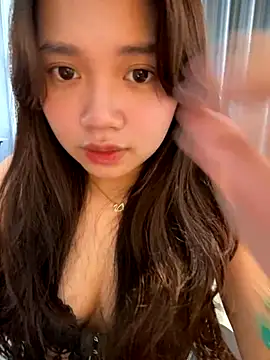 Hotellinh12 online show from 17, 10, 2025