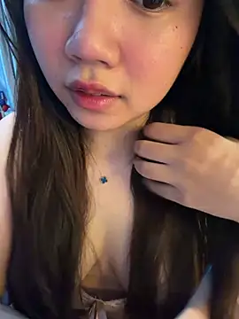 Hotellinh12 online show from 18, 5, 2026