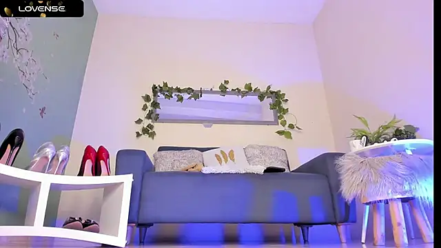 thais dreams online show from 10, 2, 2025