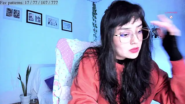 Conlosmichis online show from 8, 10, 2025