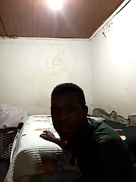 Uncletee112 online show from 26, 10, 2025