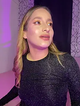 Agnescruzz online show from 25, 3, 2026